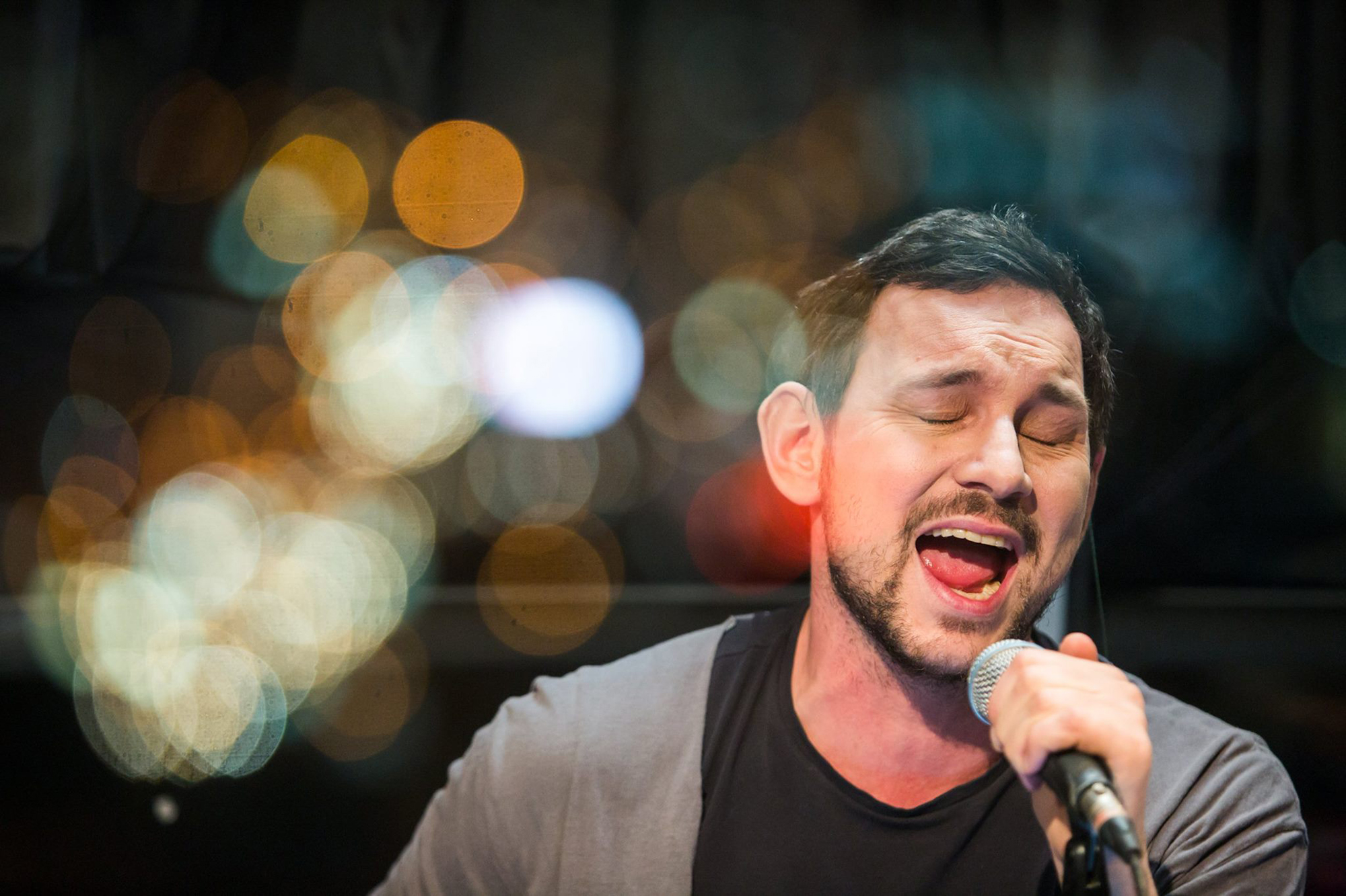 "Могу делать одно хорошо - убегать": Харчишин ответил, почему поддерживает бронирование артистов